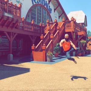 Meet your Posher, Josh